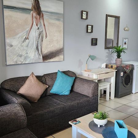 Topanga 17 Uvongo Beach Zewnętrze zdjęcie